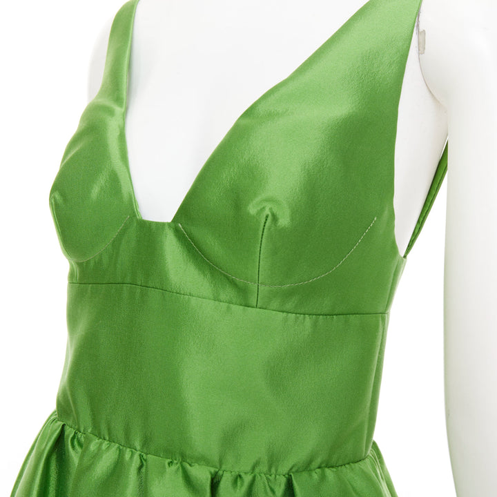 PRADA 2022 Kelly green duchess silk V-neck sleeveless mini dress IT40 S