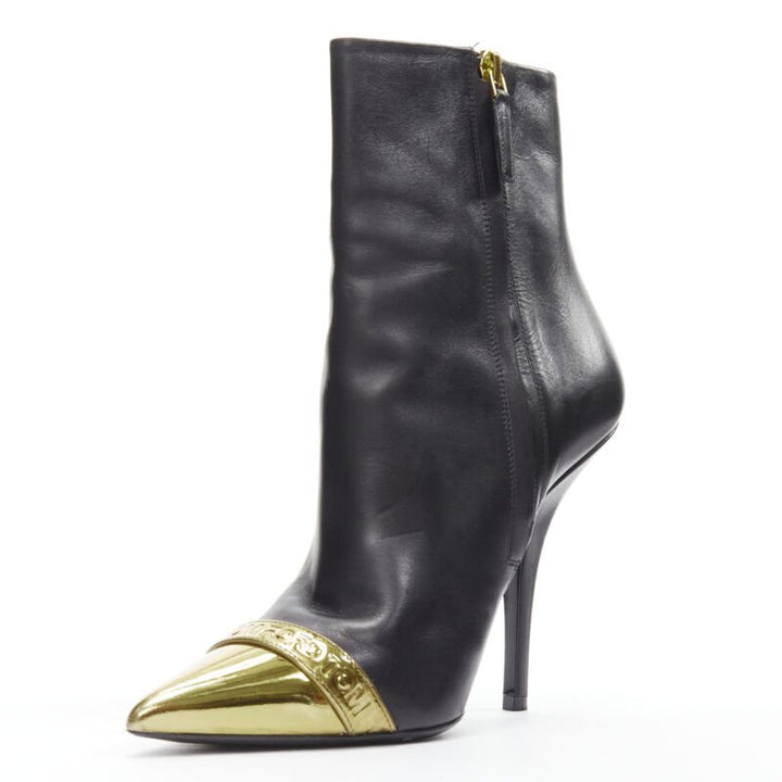 TOM FORD black leather gold toe cap logo stiletto heel ankle boots EU39