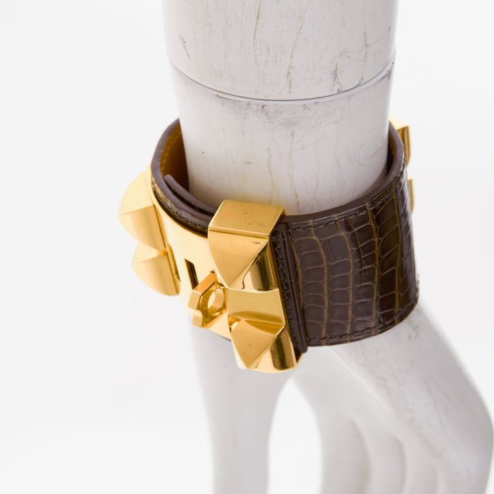 HERMES Collier de Chien brown shiny alligator gold medor cuff bracelet