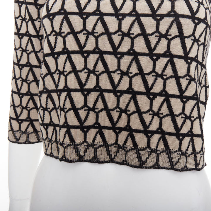 VALENTINO 2023 Toile Iconographe beige black 100% wool crop sweater top S