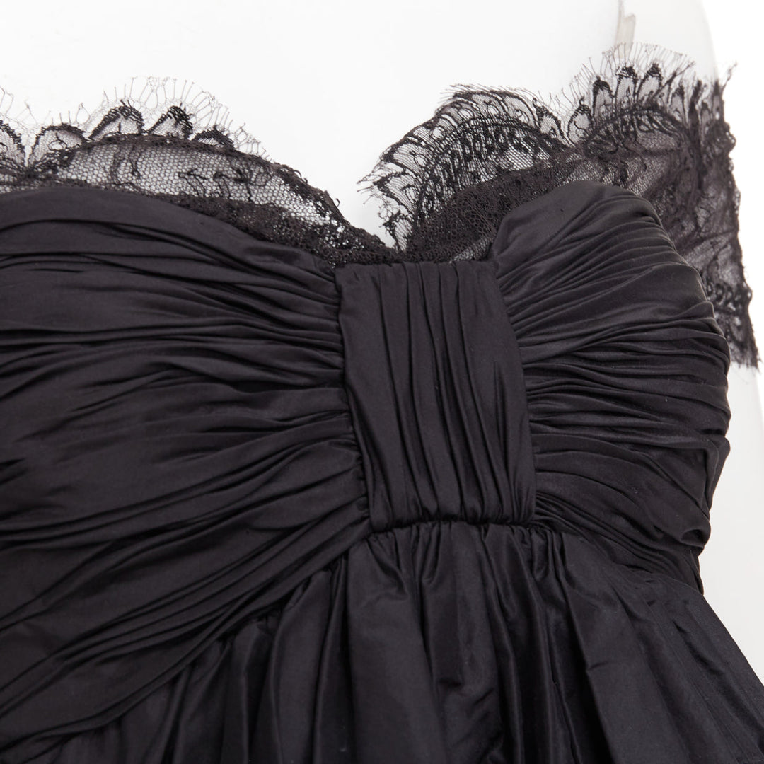 OSCAR DE LA RENTA Vintage black lace trim ruched bow cocktail bubble dress US2 S
