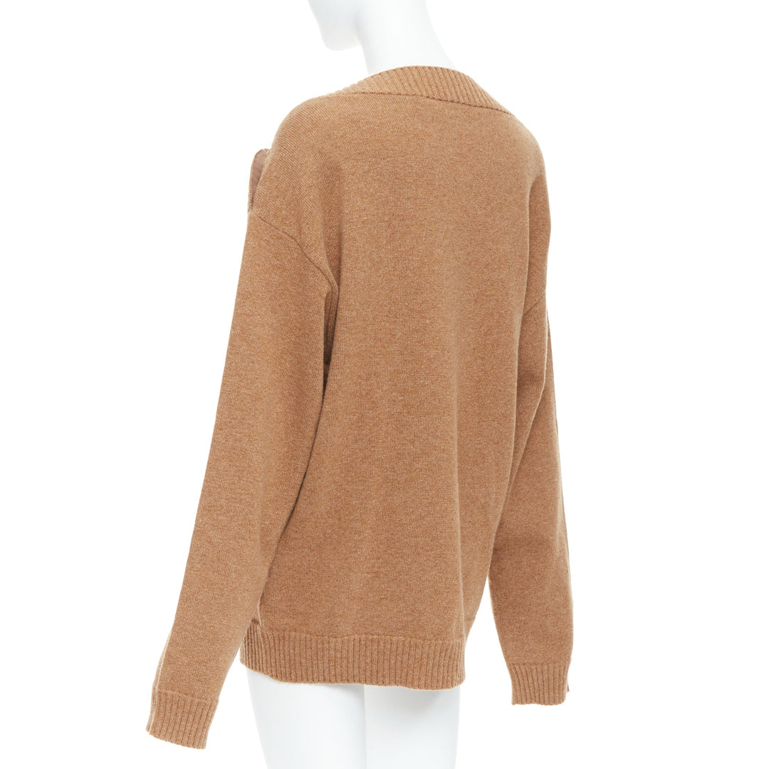 BURBERRY camel brown wool horn button bateau neck sweater L