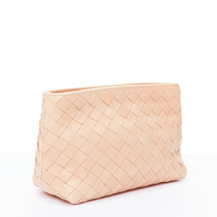 BOTTEGA VENETA light nude intrecciato leather woven zip pouch