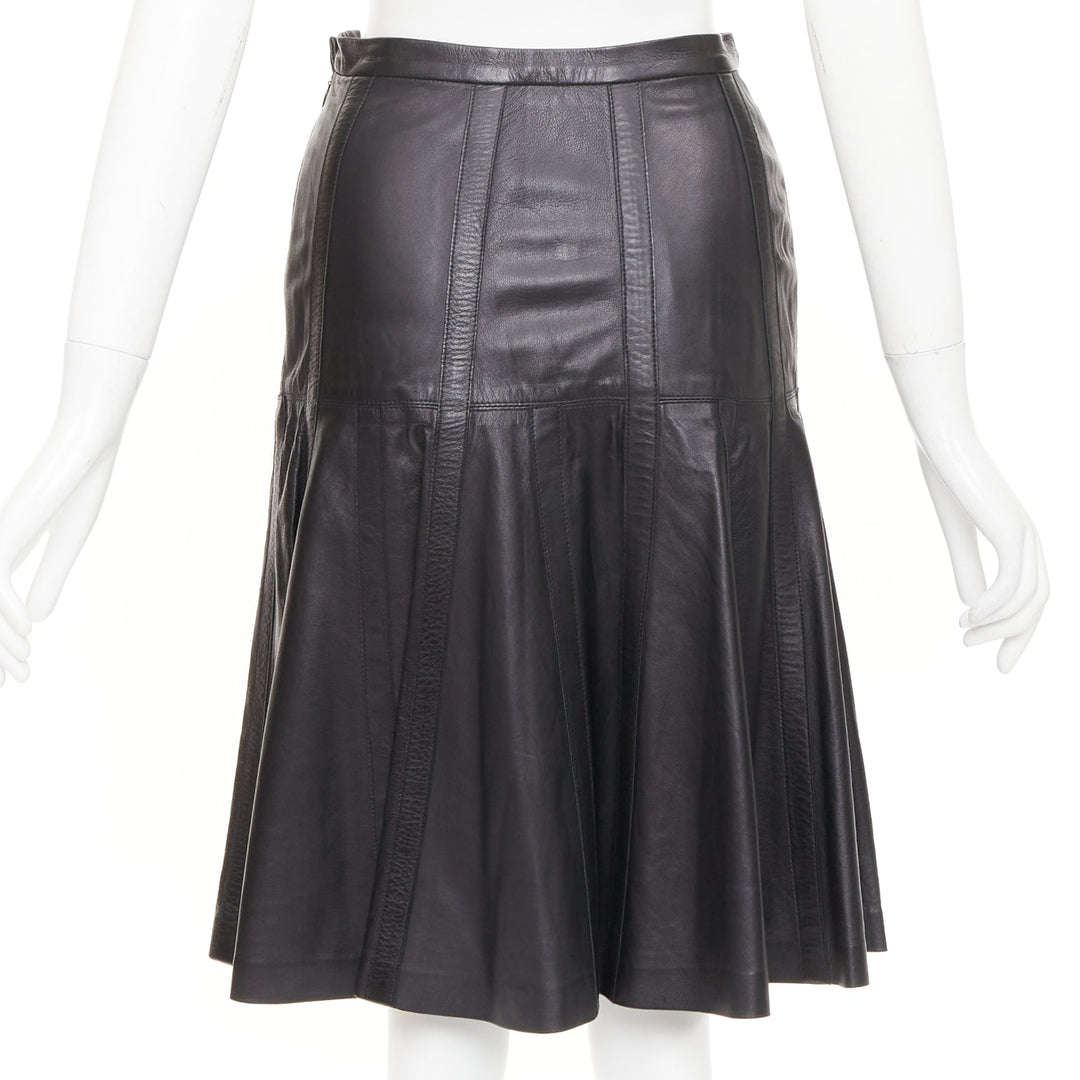 OSCAR DE LA RENTA black genuine leather silk lined fit flare skirt US0 XS