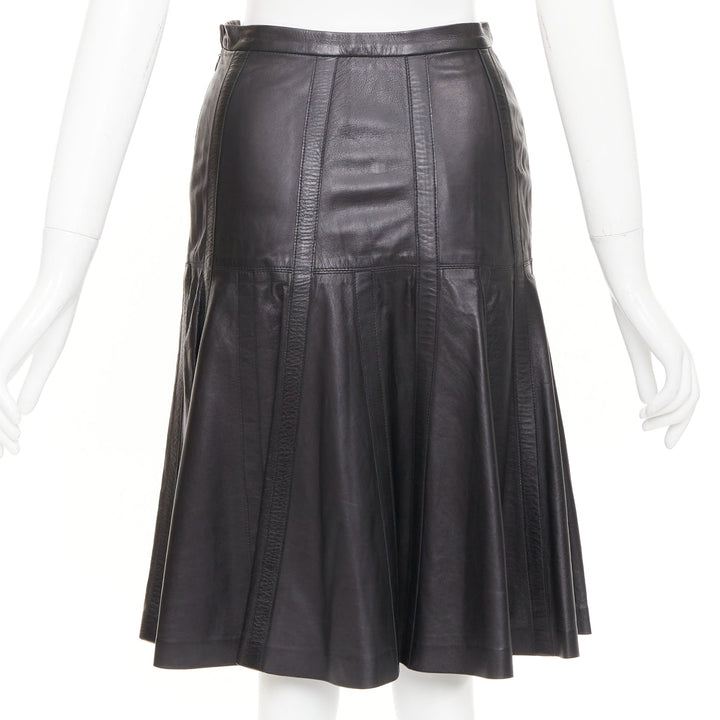 OSCAR DE LA RENTA black genuine leather silk lined fit flare skirt US0 XS