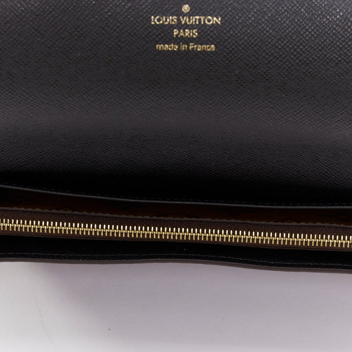 Louis Vuitton SarahMonogram Reverse Giant canvas rectangular wallet