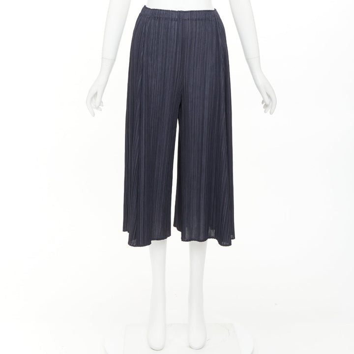 ISSEY MIYAKE Pleats Please black plisse ruched semi-sheer culotte shorts JP2 M