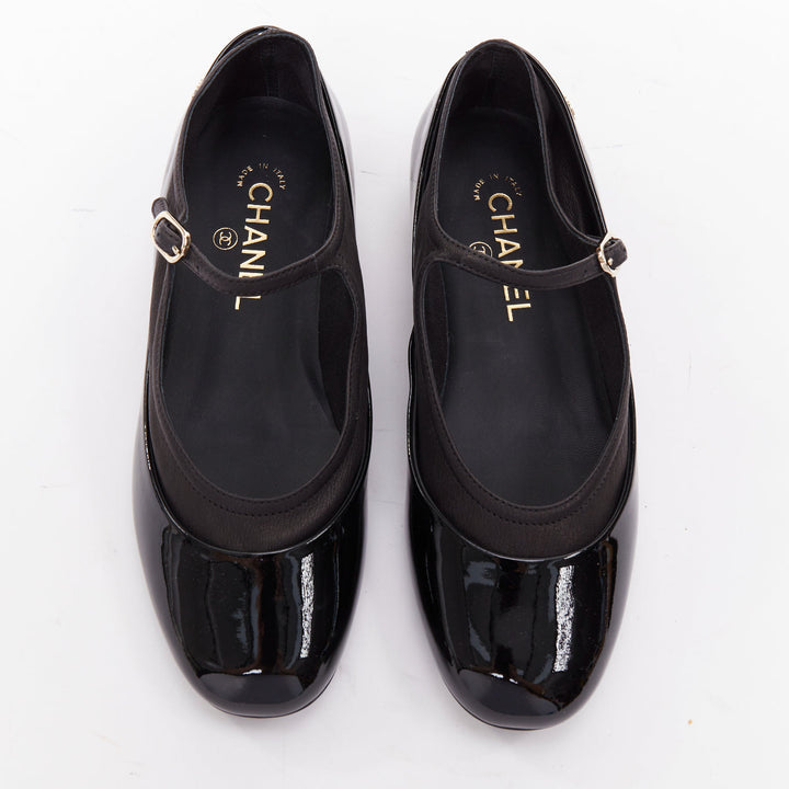 CHANEL 16P G31741 black patent leather silver CC logo mary jane flats EU38