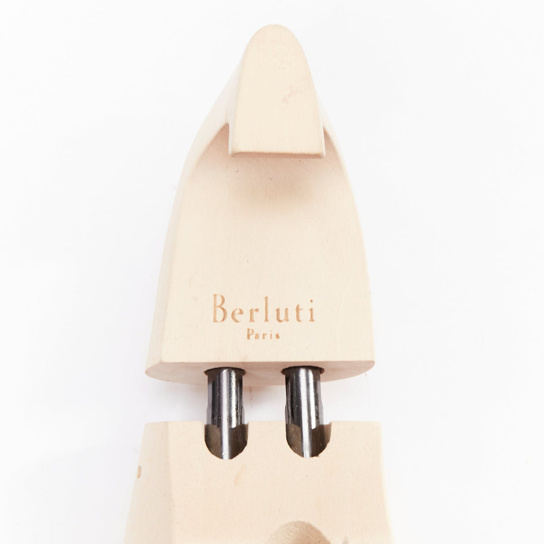 BERLUTI light beige wooden shoe tree pair UK8 EU42