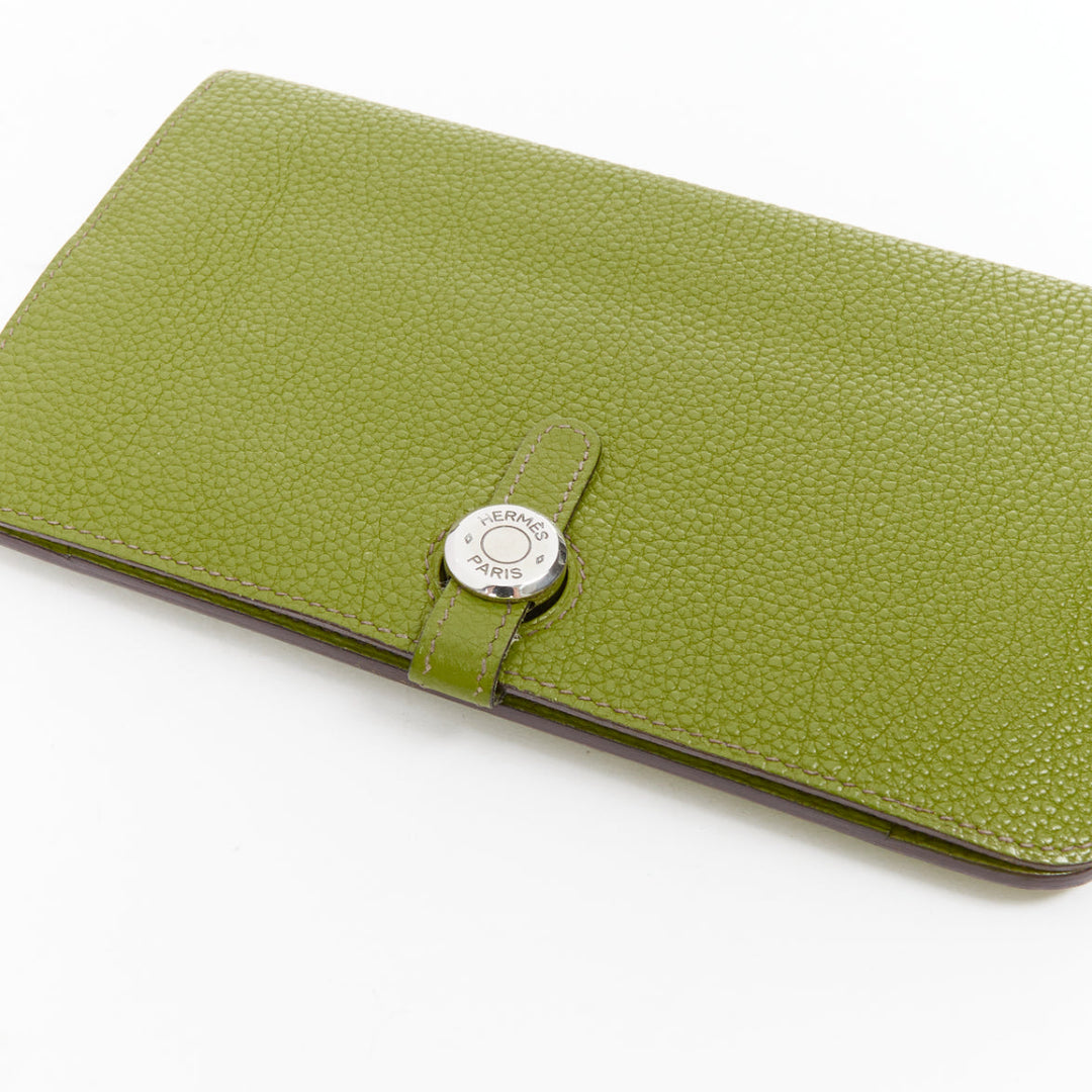 HERMES Dogon Duo green togo leather PHW loop through long wallet