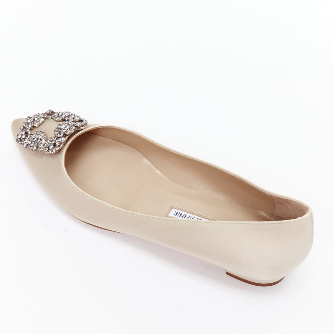 MANOLO BLAHNIK Hangisi beige satin crystal buckle pointy flats EU38.5