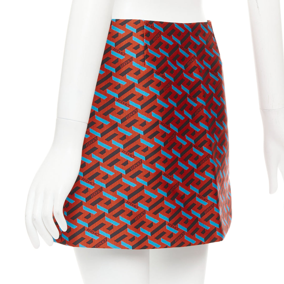 VERSACE 2021 La Greca red blue black logo geometric split mini skirt IT36 XXS