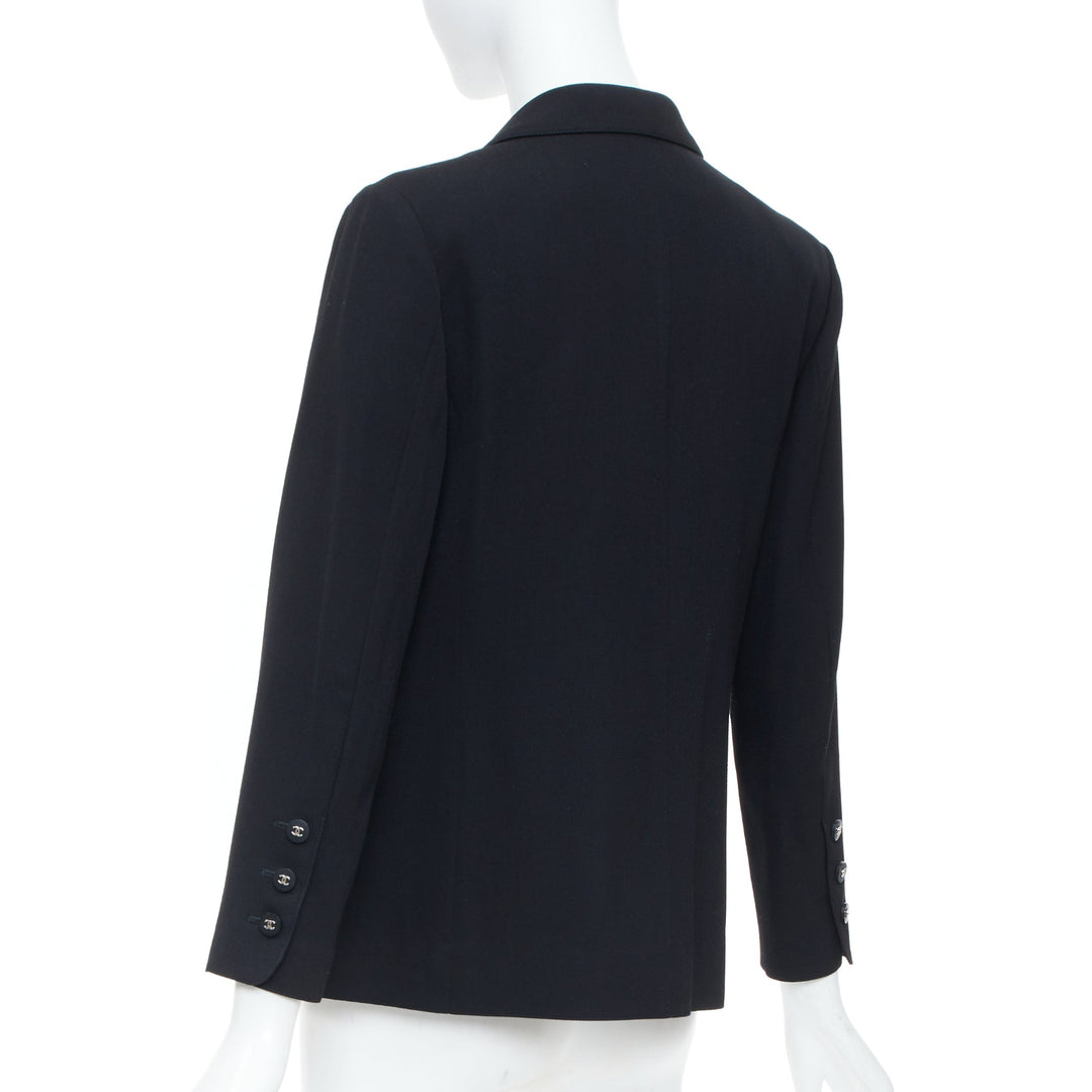 CHANEL 1996 Vintage black wool single cc logo button pocket blazer FR36 XS