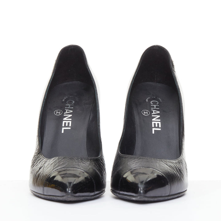 CHANEL 2014 Runway Sculpted Sailor Knot black crumpled leather CC pumps EU38.5