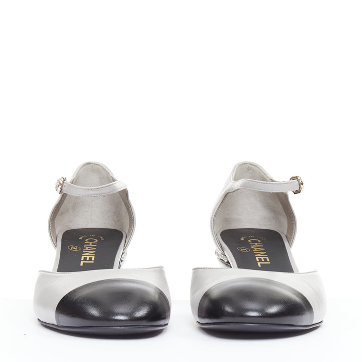 CHANEL 2022 grey leather pearl trimmed CC logo bicolor block heel pumps EU39.5
