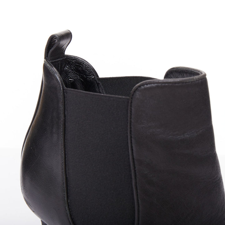 MANOLO BLAHNIK black leather pointy toe ankle boot heels EU39.5