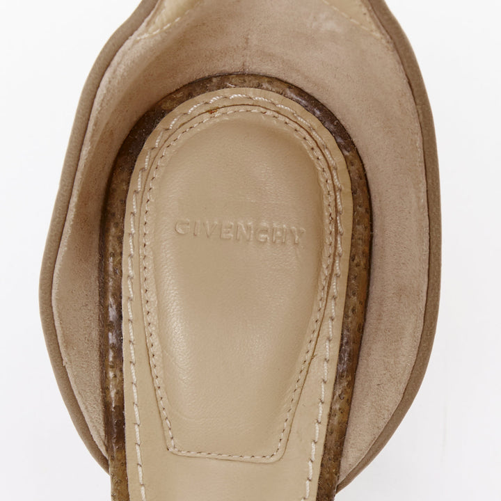 GIVENCHY Riccardo Tisci khaki leather silver sharktooth turnlock sandals EU38