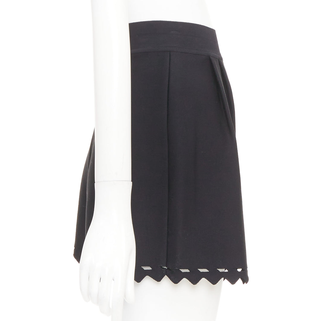 ALAIA black laser cut out high waist scallop edge knit pleated shorts FR36 S