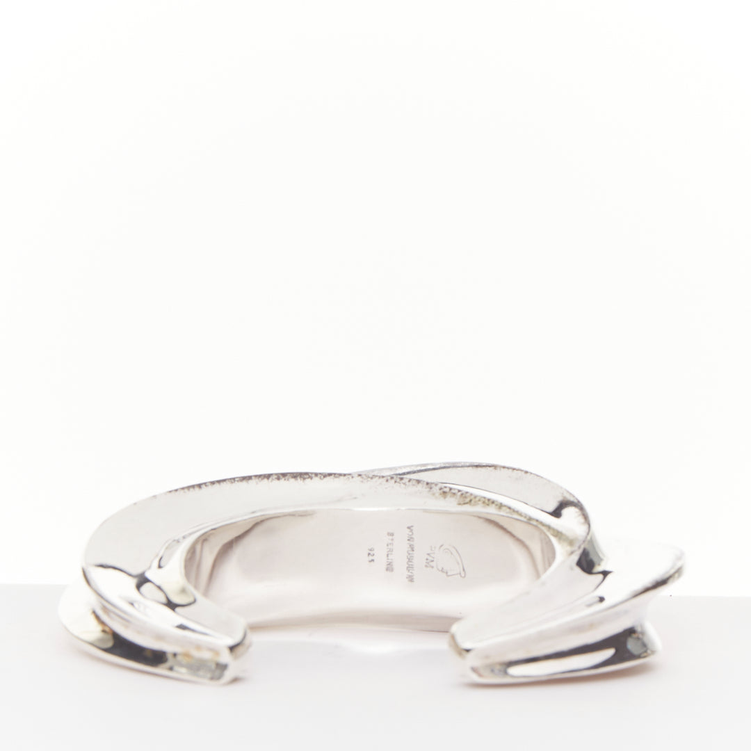rare PATRICIA VON MUSULIN 1990s Modernism Wave asymmetric 925 silver bangle cuff