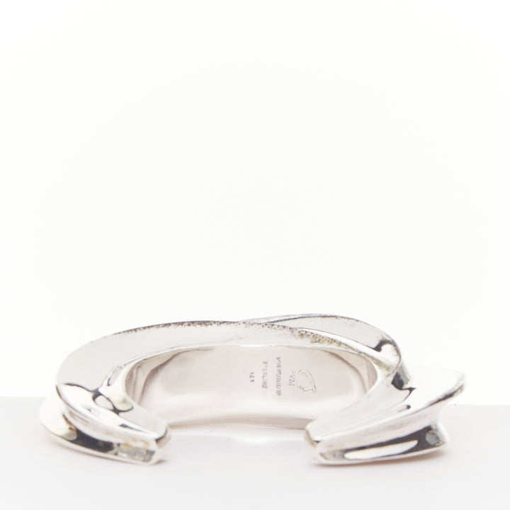 rare PATRICIA VON MUSULIN 1990s Modernism Wave asymmetric 925 silver bangle cuff