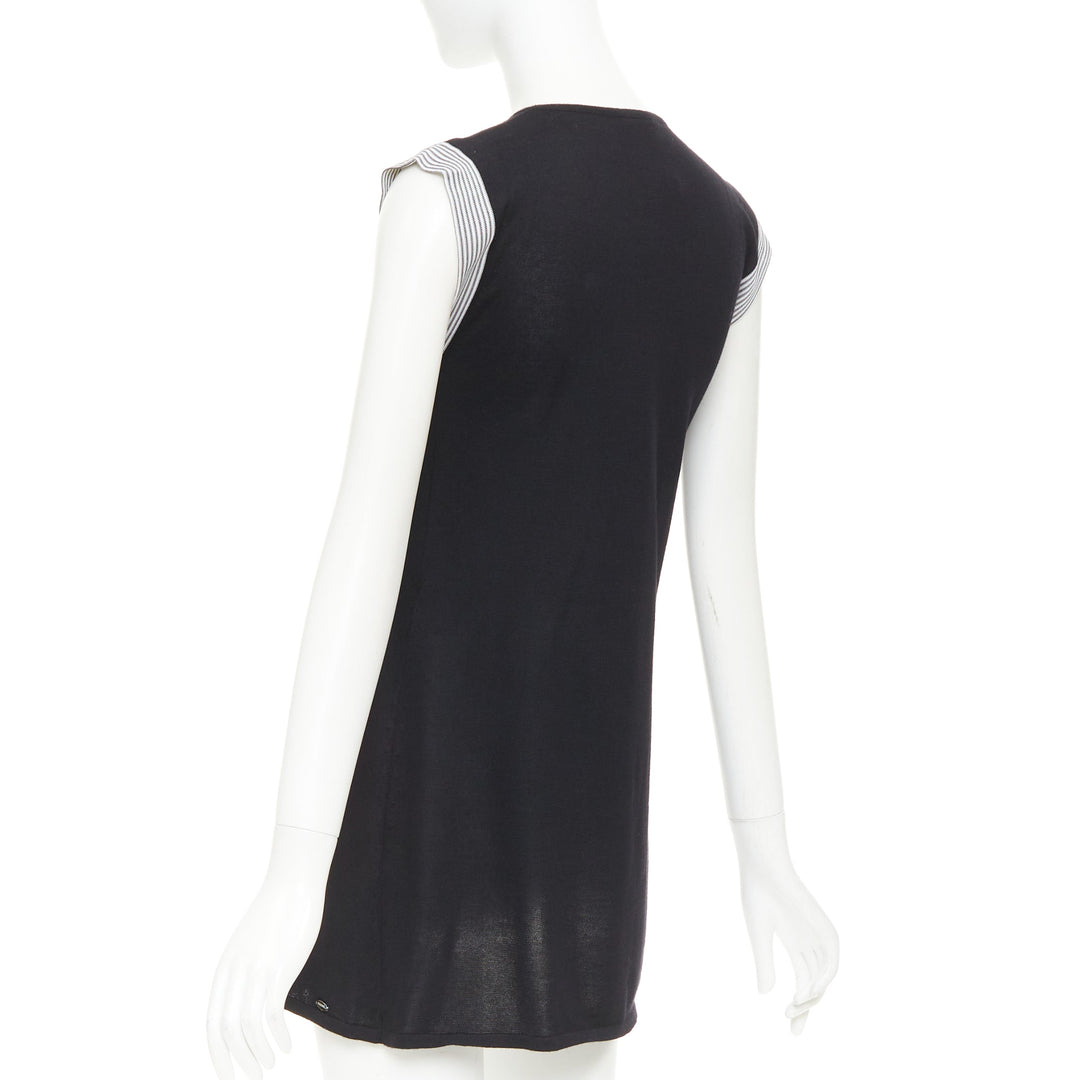 CHANEL 07P Runway black cashmere silk off white bow metal chain dress FR38 M