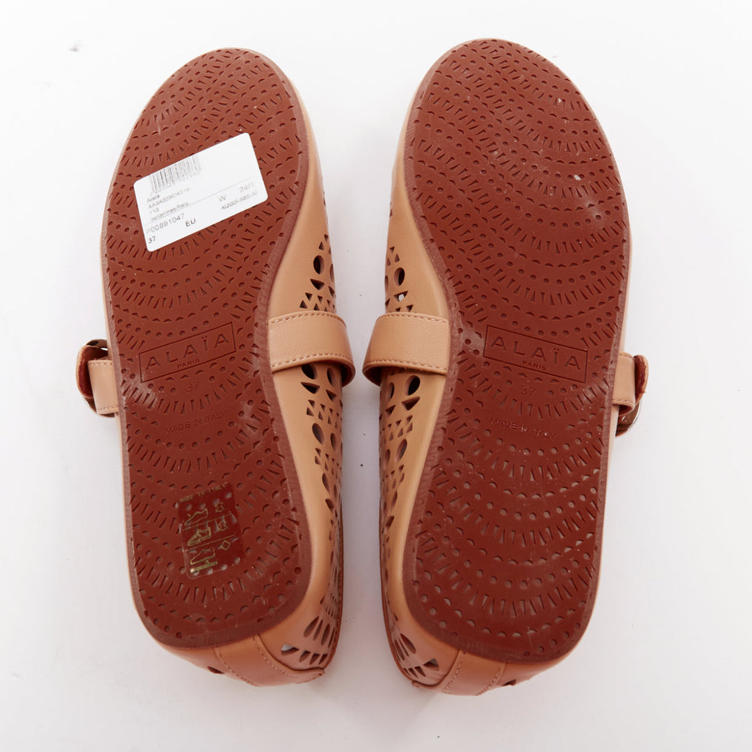 ALAIA Vienne tan leather cut out buckle maryjane ballerina flats EU37