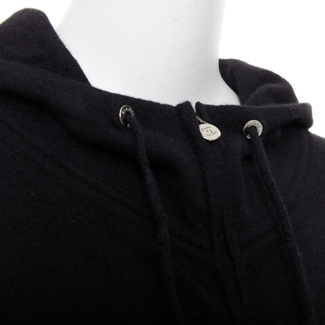 CHANEL 2015 Karl Lagerfeld 100% cashmere black double CC pockets hoodie FR34 XS