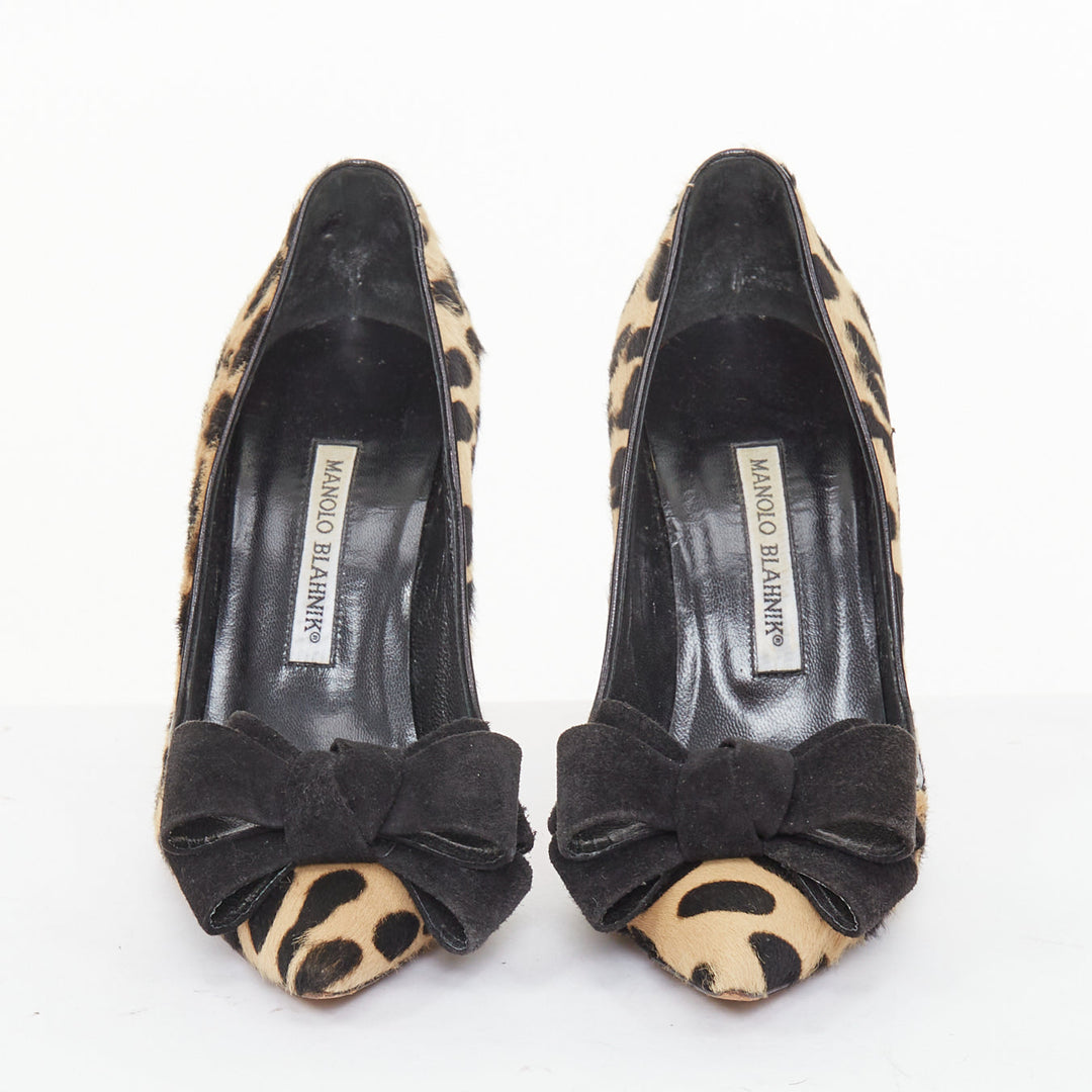 MANOLO BLAHNIK Vintage leopard print calf hair suede bow pointed toe pumps EU37