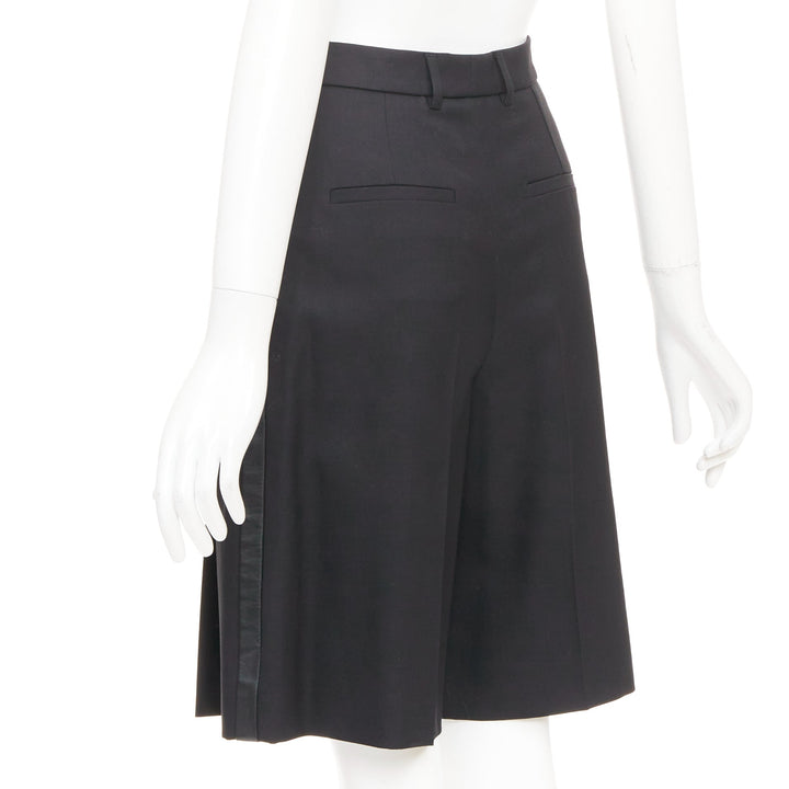 SAINT LAURENT 2012 black wool pleated high waist leather trim shorts FR36 S