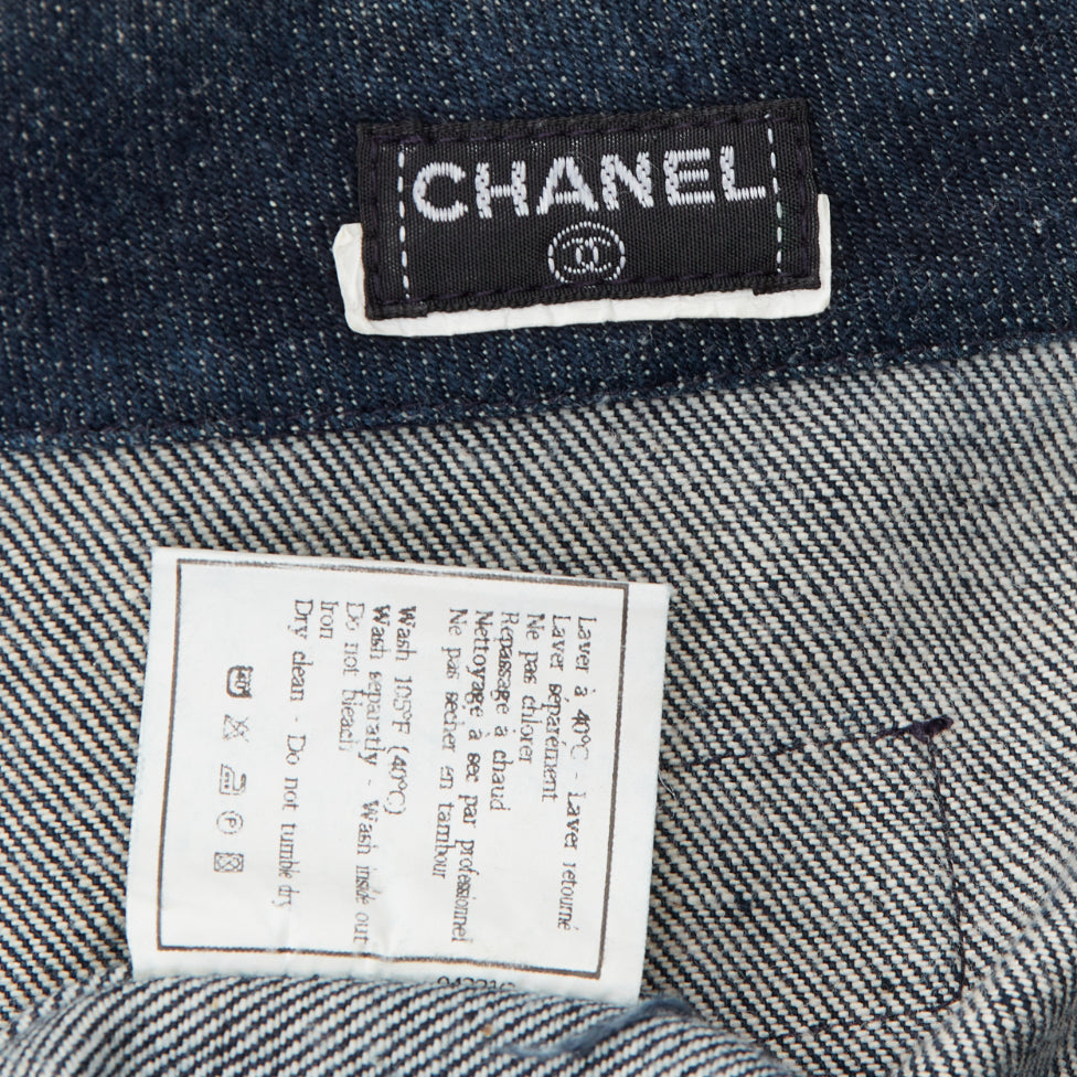 CHANEL Vintage dark indigo denim CC logo buttons blazer