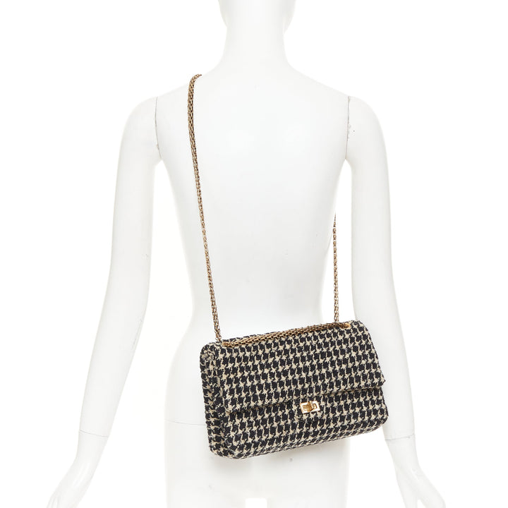 rare CHANEL 2015 Reissue 2.55 Brasserie Gabrielle houndstooth tweed flap bag