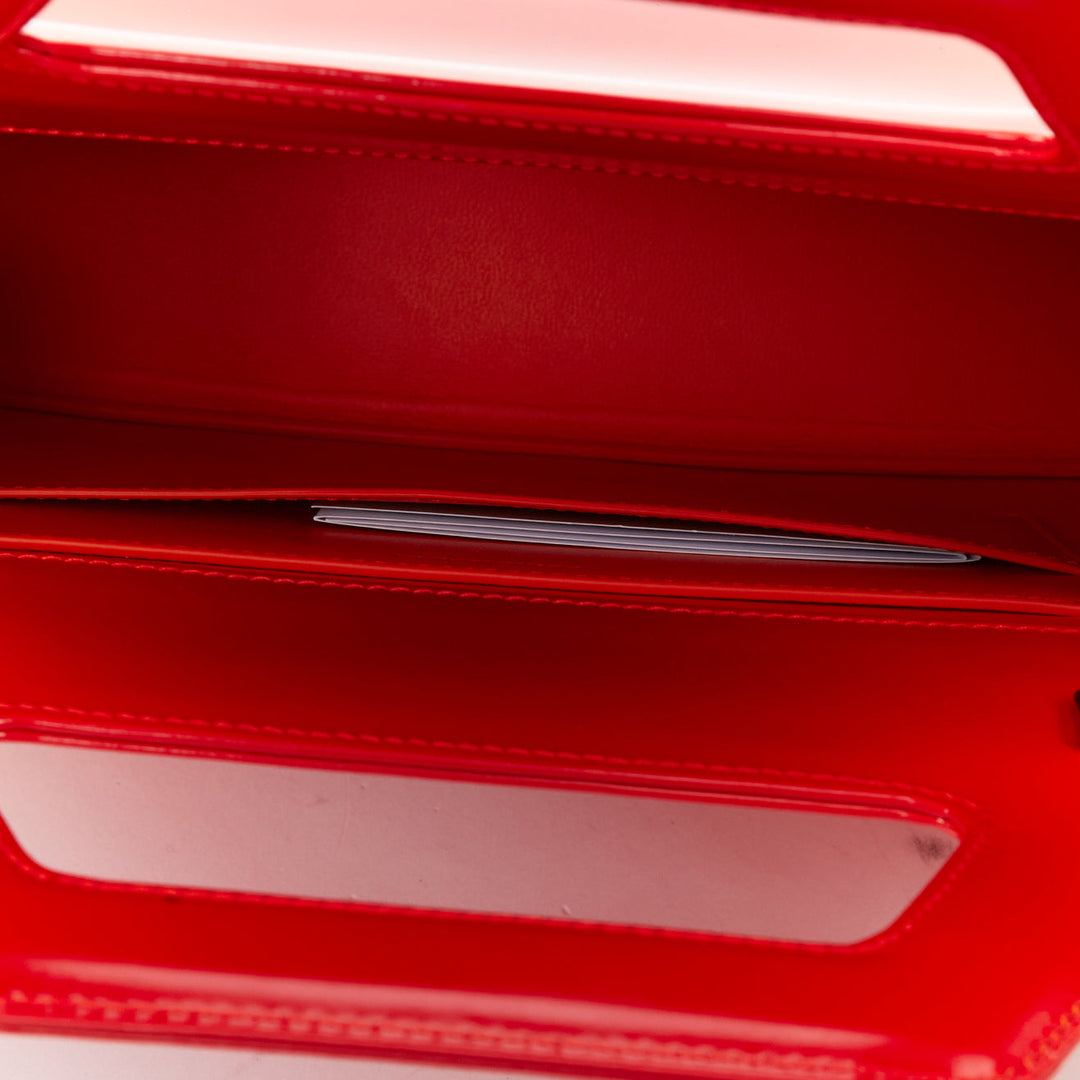 FERRAGAMO Maximilian Davis 2023 Runway Wanda sunset red orange airbrush bag