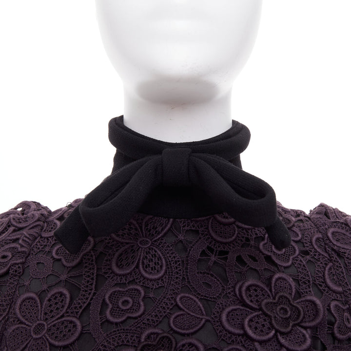 MIU MIU 2010 Runway lilac purple 3D crochet flower lace bow collar mini dress S
