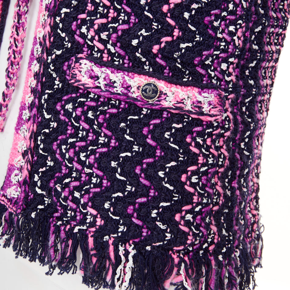 CHANEL 2021 P70494 fringe trim tie front tweed chevron cardigan jacket FR34 XXS
