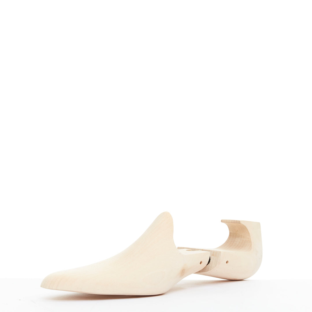 BERLUTI Pair nude wooden carved logo shoe tree shape holder UK8 EU42