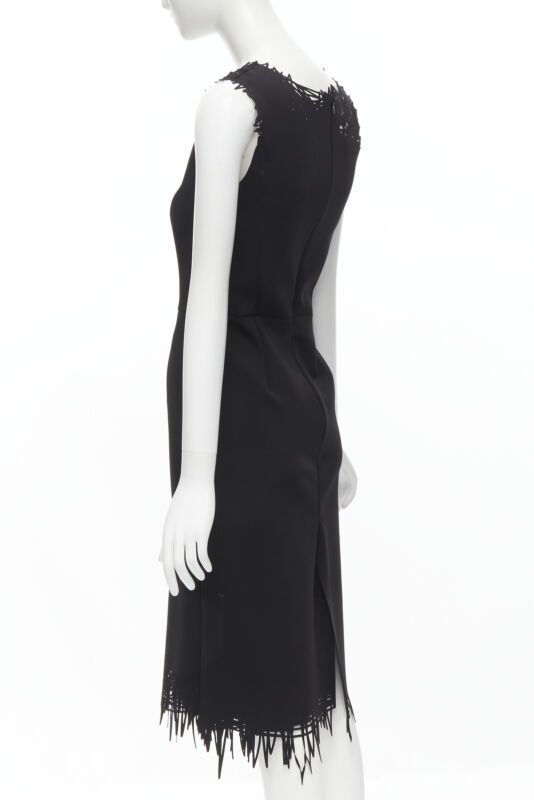 Female mannequin wearing Oscar de la Renta Black Scuba Women Cocktail Dresses in Size  S | Available at JHROP