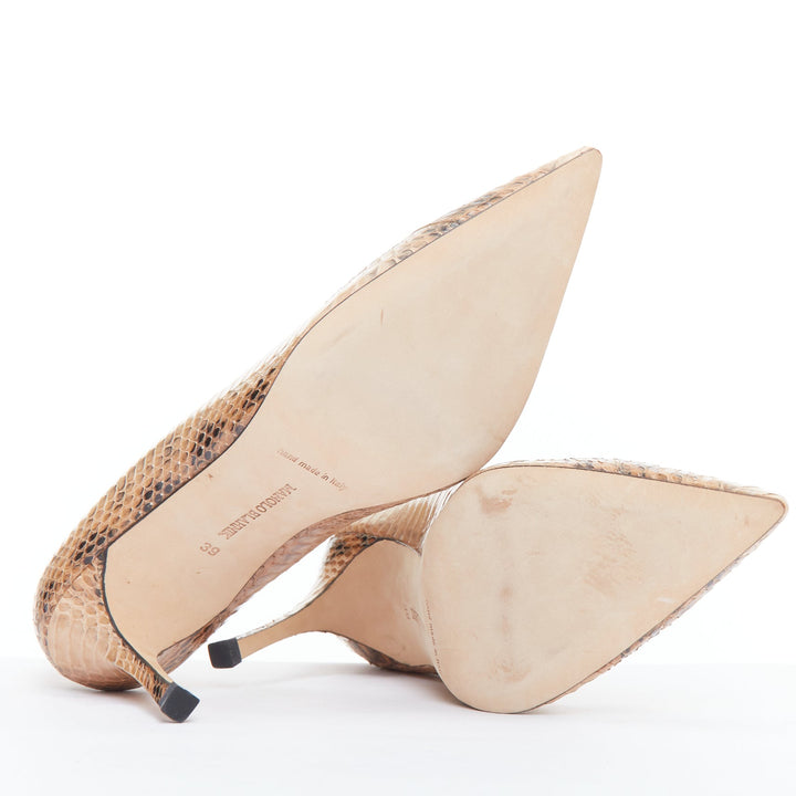 MANOLO BLAHNIK nude coated scaled leather slim heel pumps EU39