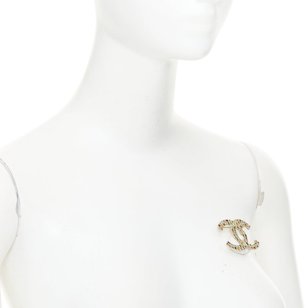 CHANEL 09C enamel mosaic multicolor pebble interlocking CC pin brooch