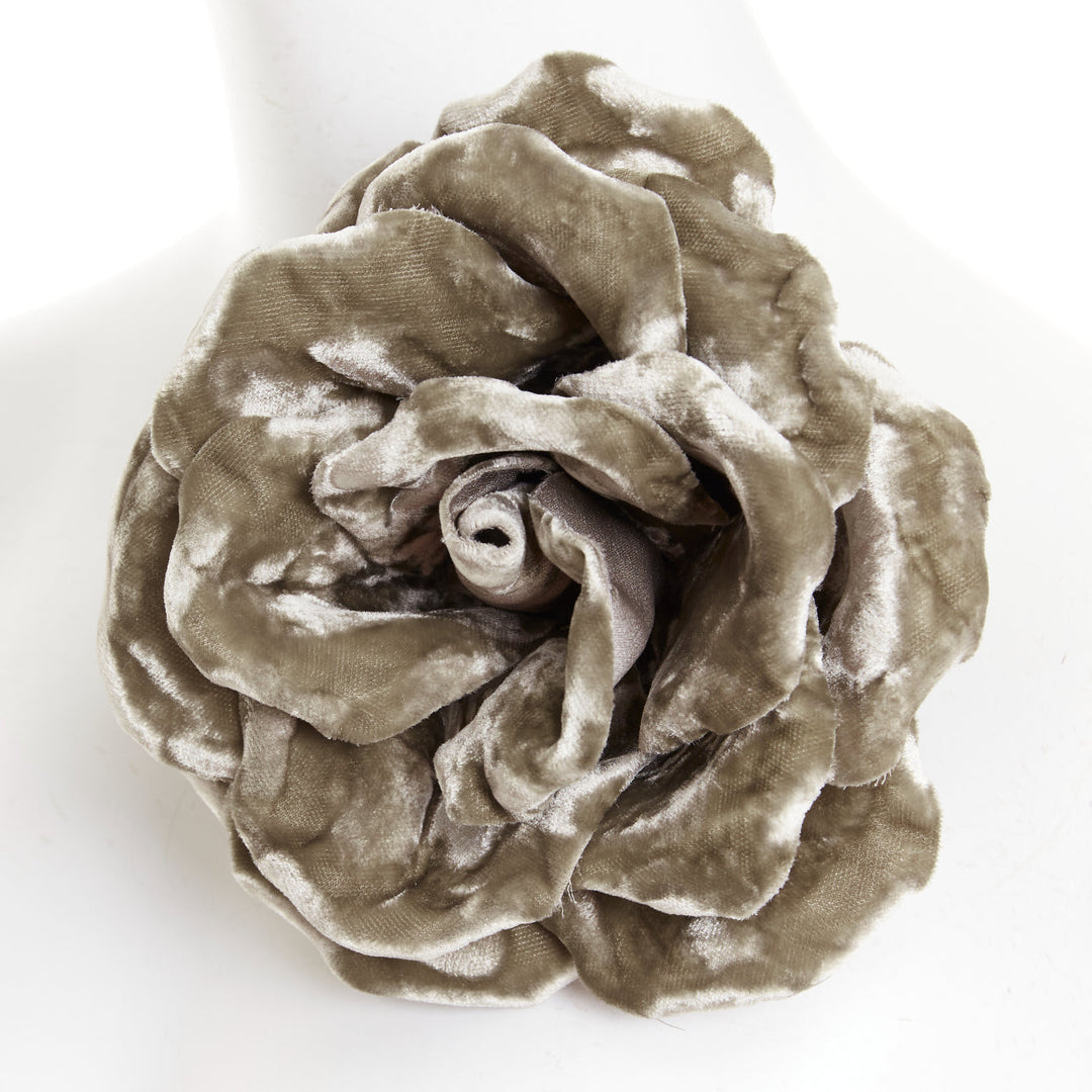 rare SAINT LAURENT 2022 Large Wild Rose flower light grey crush velvet brooch