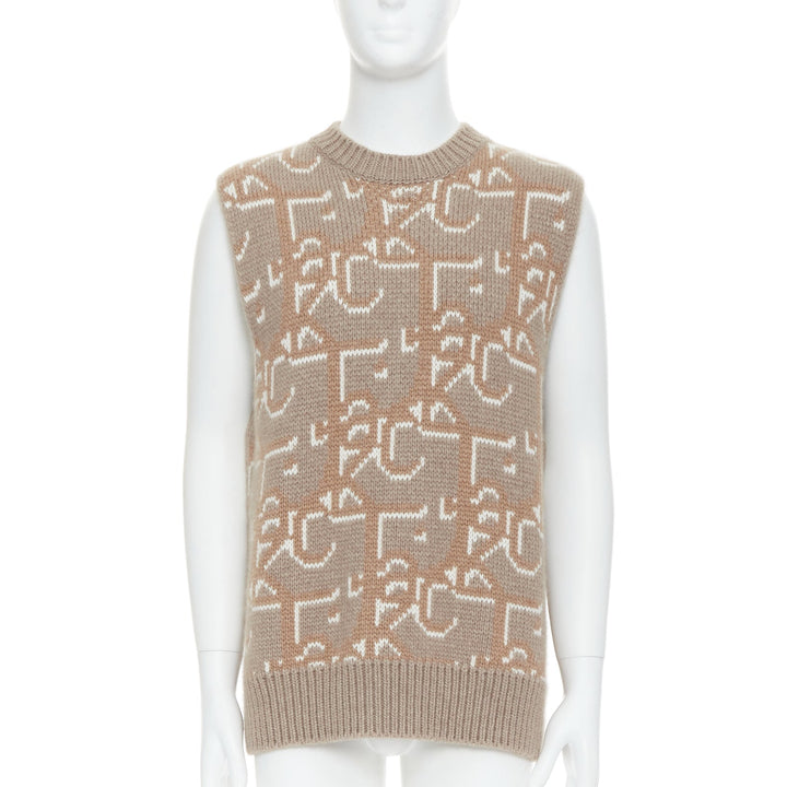 Male mannequin wearing Dior by Kim Jones Travis Scott Cactus Jack 2022 Beige Cashmere Men Sweater in Size  M | Available at JHROP