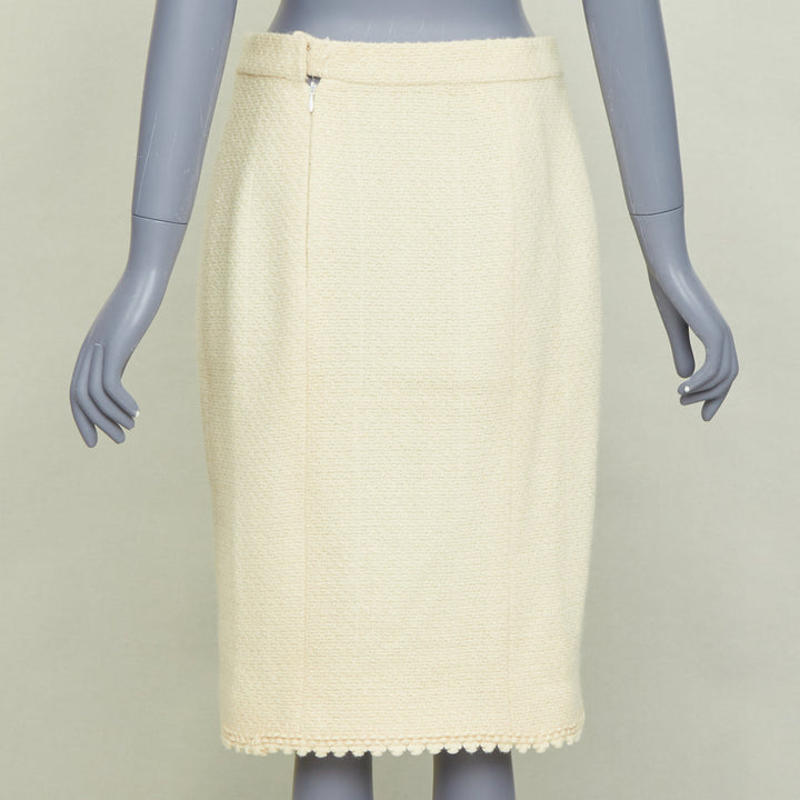 CHANEL Vintage cream wool tweed scalloped hem silk lined pencil skirt FR42 XL