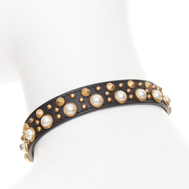 GUCCI 2017 black calfskin gold GG faux pearl embellished choker necklace