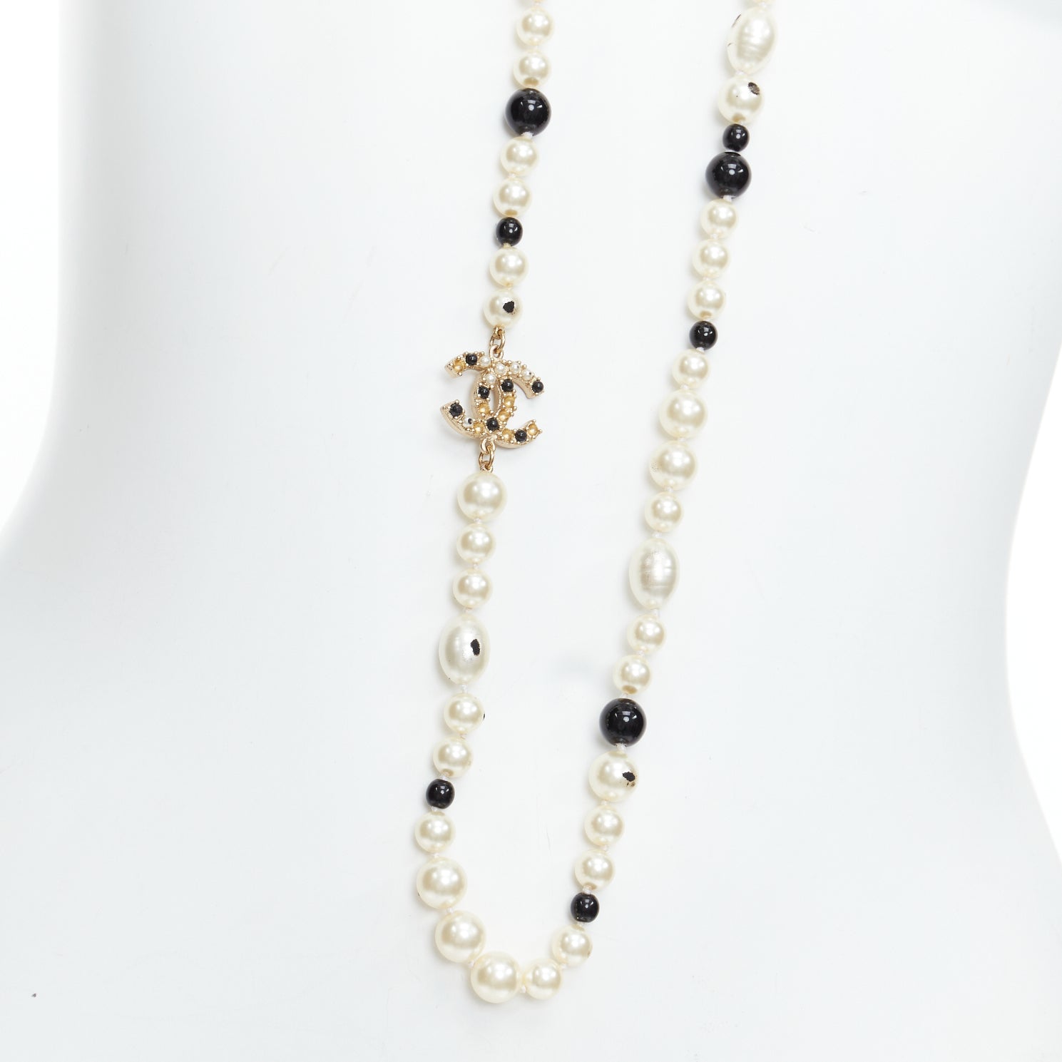 Chanel by Karl Lagerfeld - Black Women Party/Cocktail Jewelry