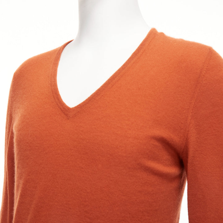 GUCCI Vintage 100% cashmere  rust orange V-neck long sleeve sweater L