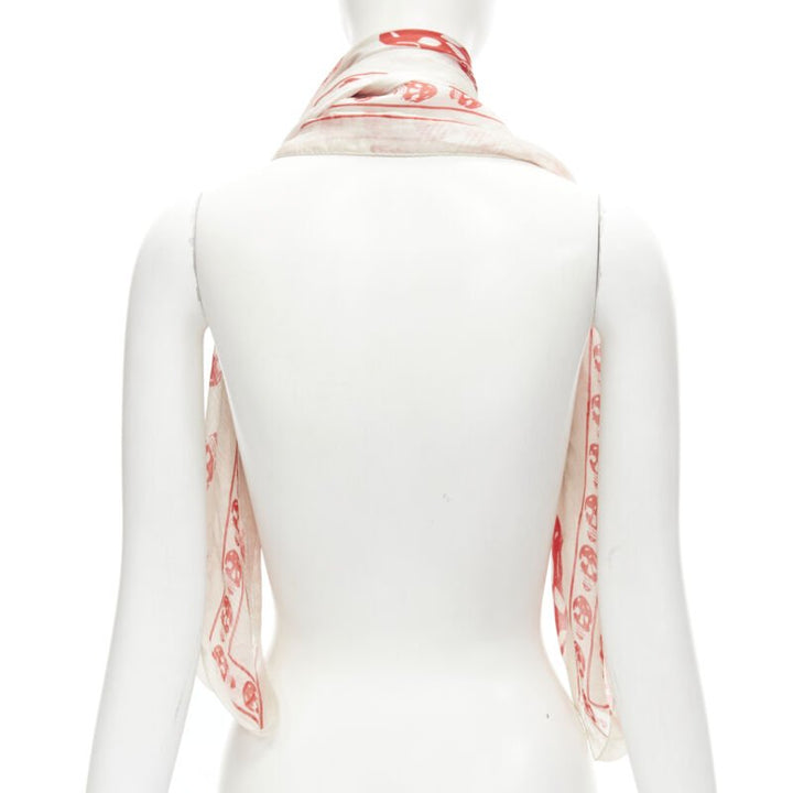 ALEXANDER MCQUEEN Signature skeleton skull light grey red silk scarf