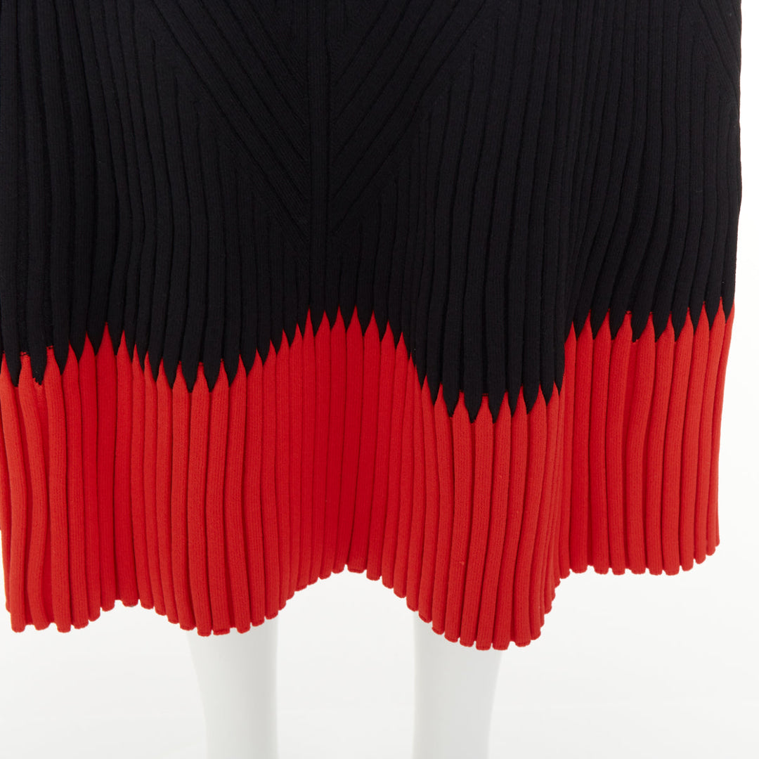 ALEXANDER MCQUEEN 2018 black red chevron bicolor rib knit crop top skirt set XS