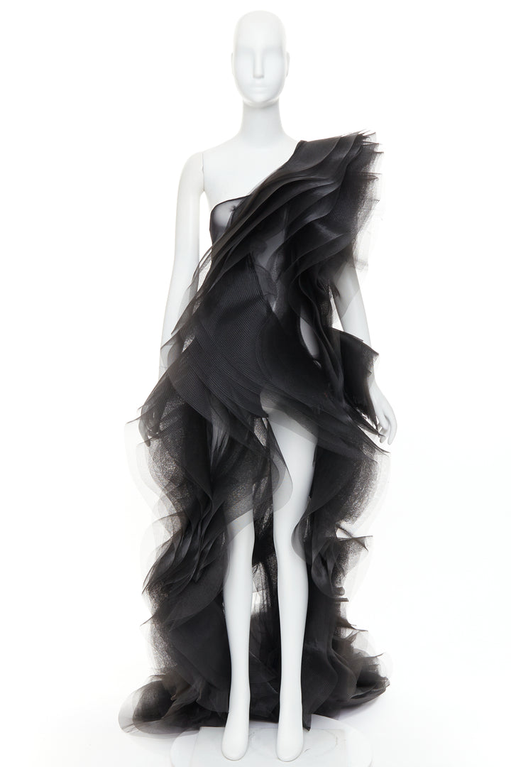 rare ALEXANDRE VAUTHIER COUTURE SS2014 Runway black stiff tulle train gown