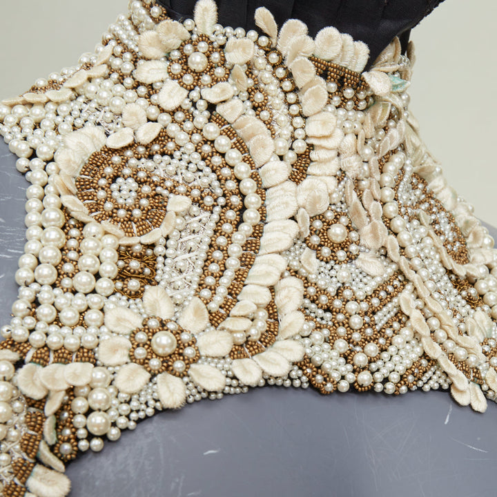 rare ALEXANDER MCQUEEN 2013 Runway pearl bead embroidery halter neckpiece IT40 S
