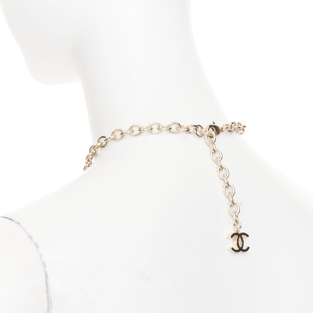 CHANEL B18A black yellow blue glassbead gold hardware CC charm collar necklace