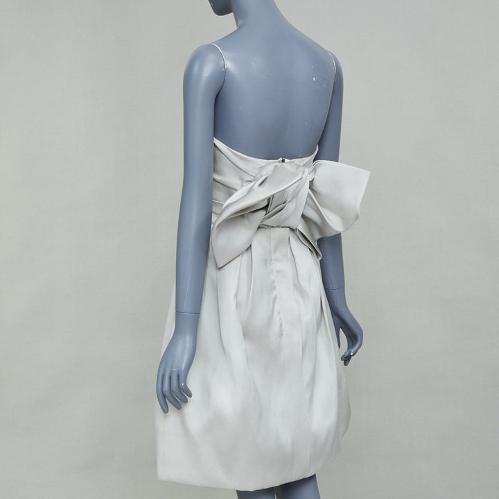 LANVIN Bridal light gray structural strapless bow back pleated bell dress FR36 S